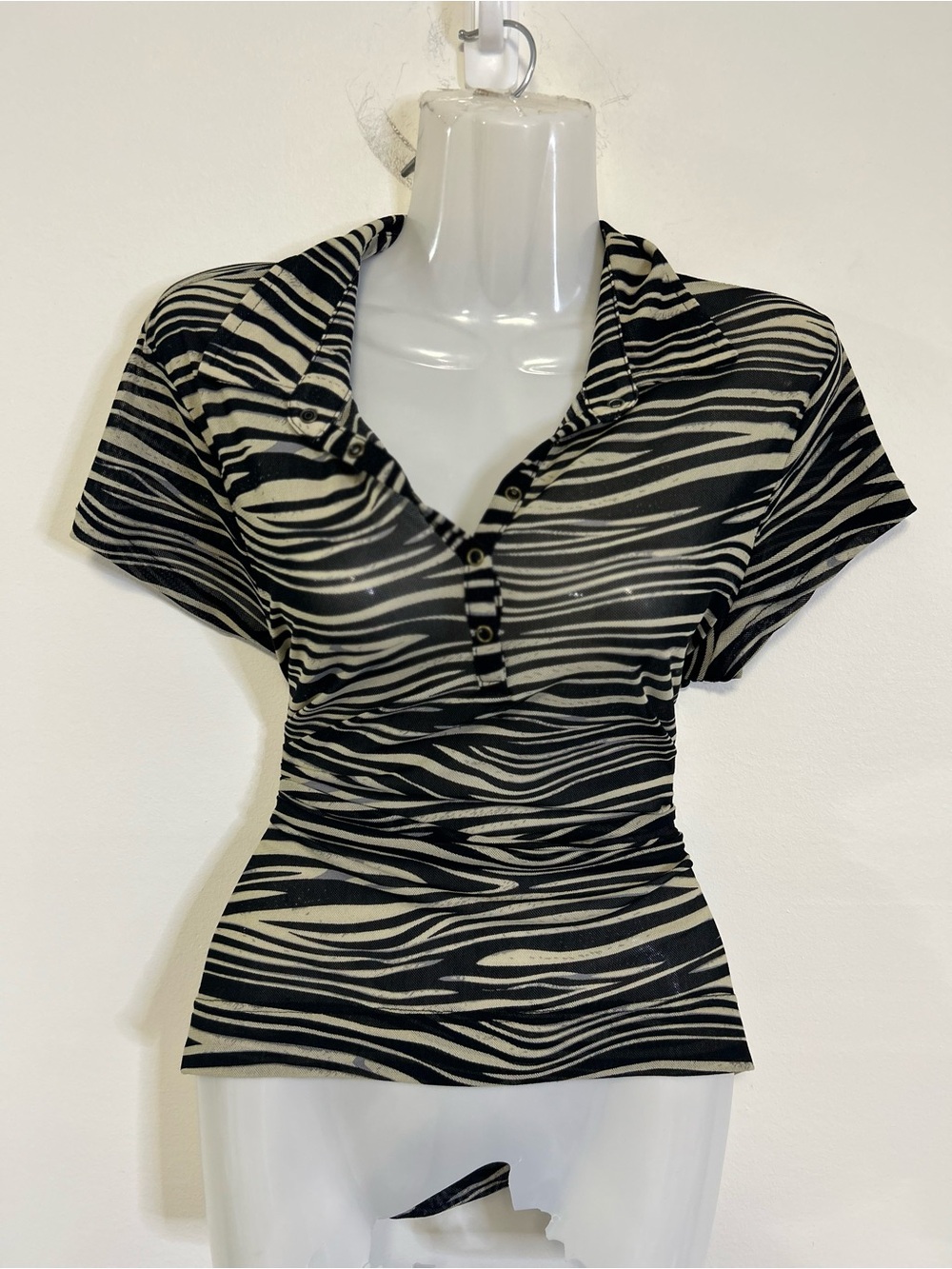 Y2K Daily Women Zebra Print Sheer Quarter Button Collared Short Sleeve Blouse